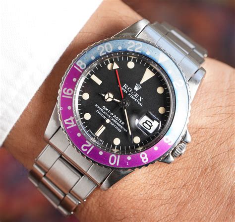 rolex gmt master fuschia|Rolex fuchsia gmt serial number.